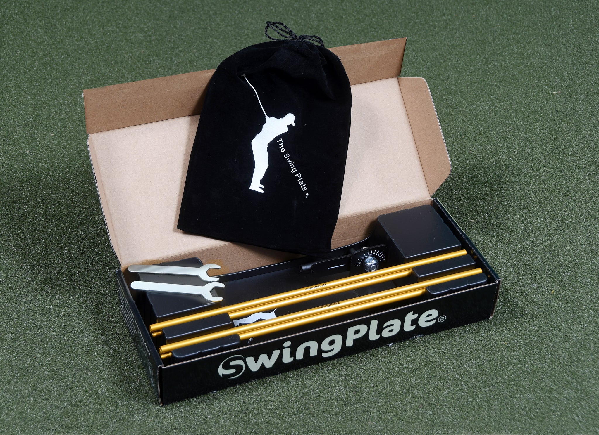THE SWING PLATE BASE Swing Plate