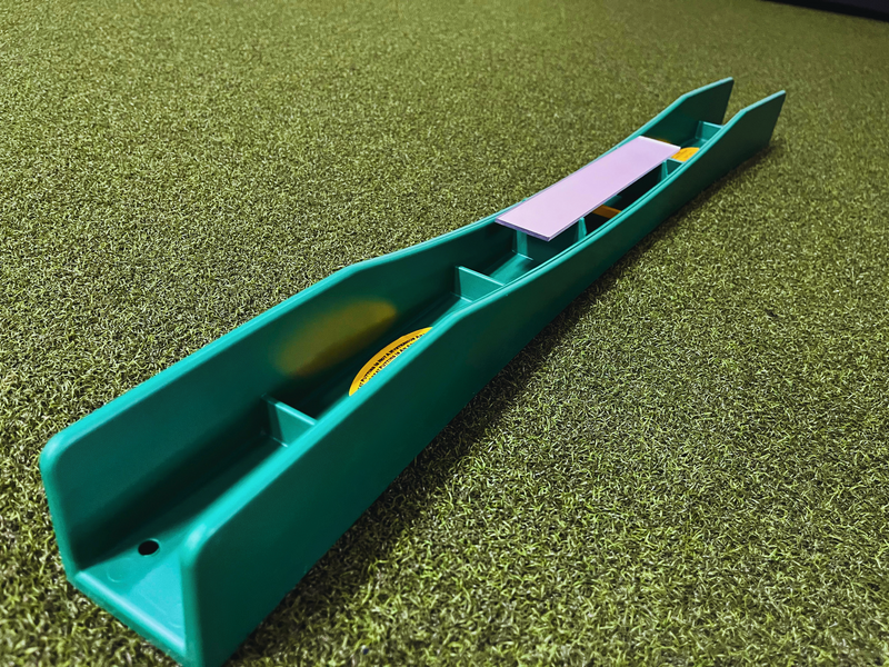 The Putting Arc MS-3D in Green
